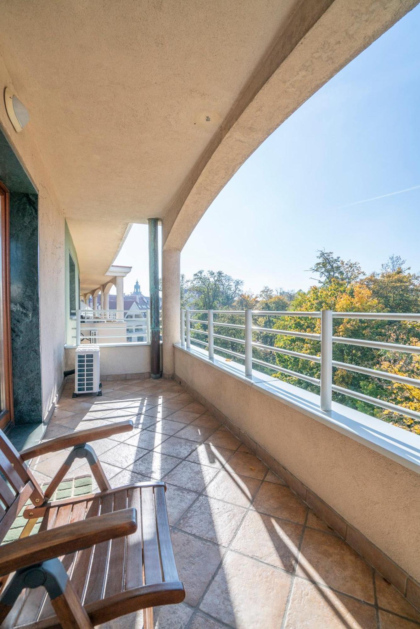 Apartament Werona Selfcheckin Ac Wrocław Eksteriør billede